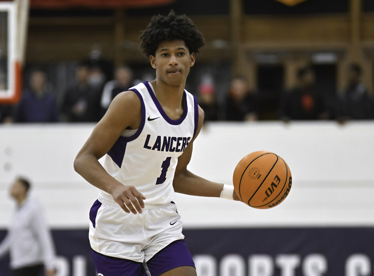 Archbishop Mitty vs Carlsbad Torrey Pines Holiday Classic December 29, 2023 Photo-Justin Fine66